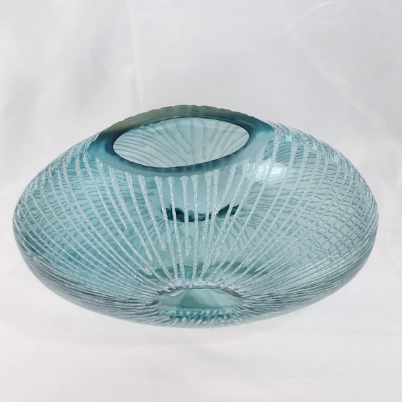 Unique blue asymmetrical sunburst vase - Picture 2 of 9